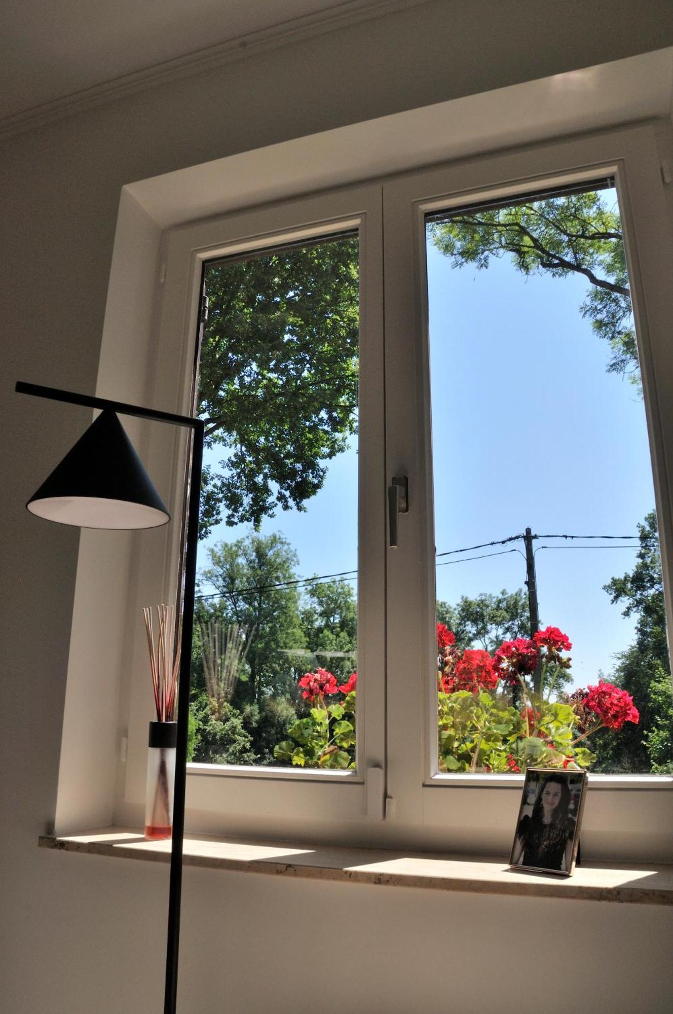 Tres Belle Villa 4 Facades Dans Quartier Vert Et Arbore - 5 Kms De Namur Exteriör bild